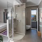 Luxury M 罗戈兹尼察