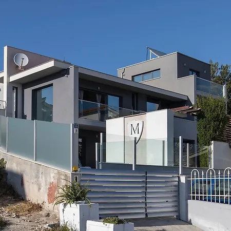 Luxury M Villa