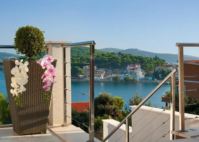 Luxury M Rogoznica (Sibenik-Knin)